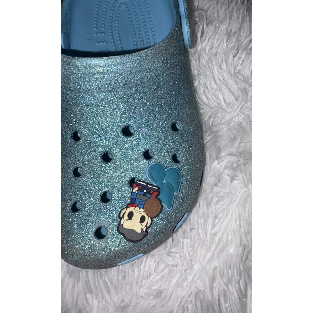 Crocs Girls Sz. 2 Turquoise Glitter Slip Ons. Cute